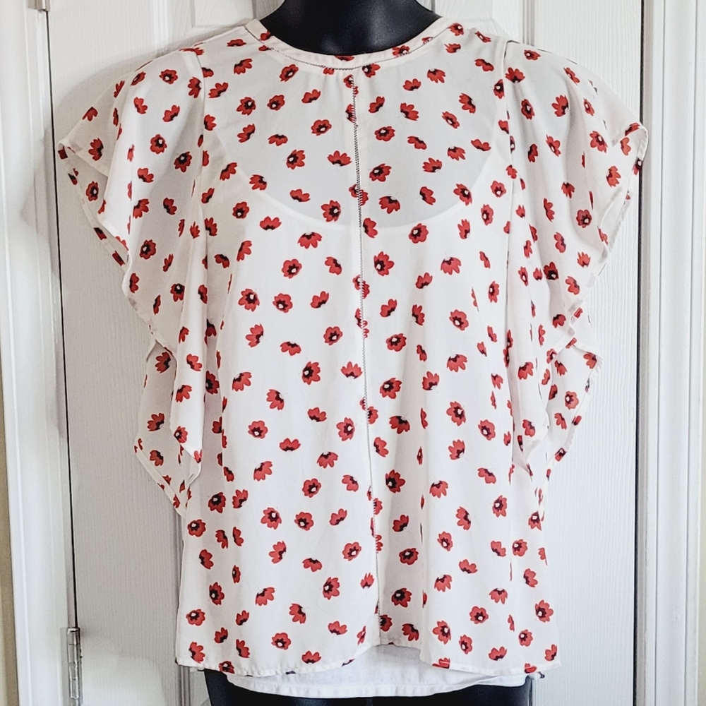 ❤️ 3/$10 WORTHINGTON Red & White Top